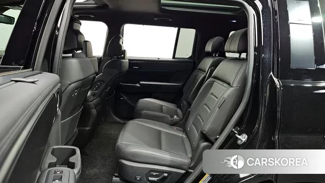 Hyundai Santa Fe (MX5) 2024 Черный из Кореи, фото 3