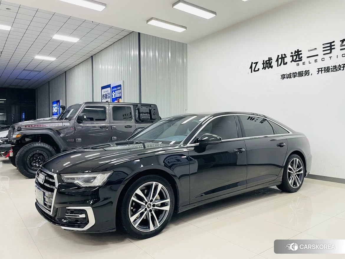 Audi A6L 2023 Черный из Китая, фото 3