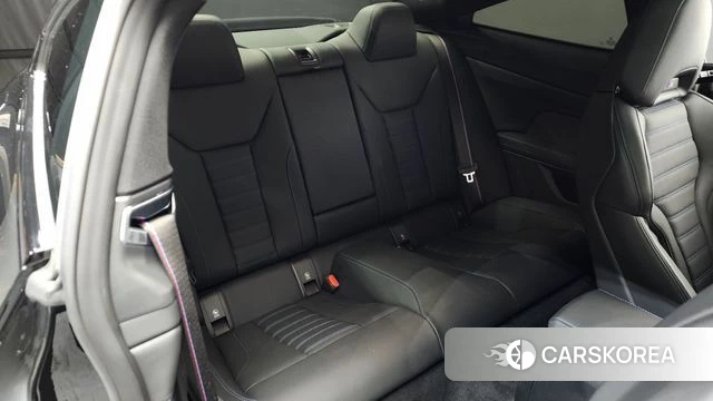 BMW 4 Series (G22) 2024 Черный из Кореи, фото 3