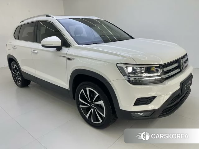 Volkswagen Tuyue 2022 Белый из Китая, фото 3