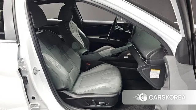 Hyundai The New Avante Hybrid (CN7) 2024 Белый из Кореи, фото 3