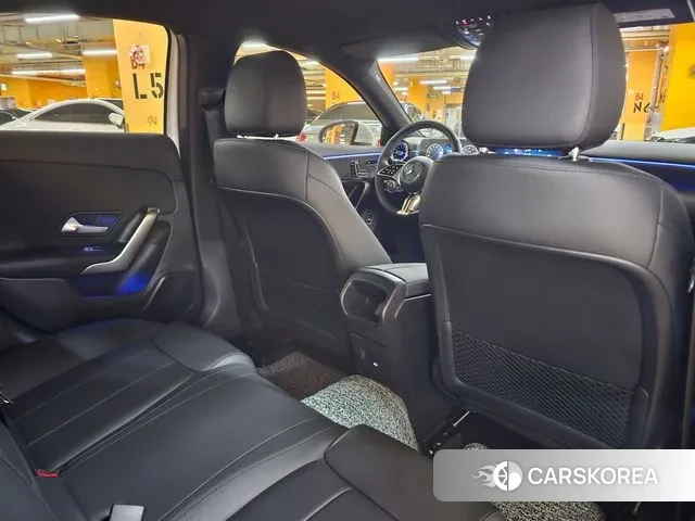 Mercedes-Benz A-Class W177 2024 Белый из Кореи, фото 3