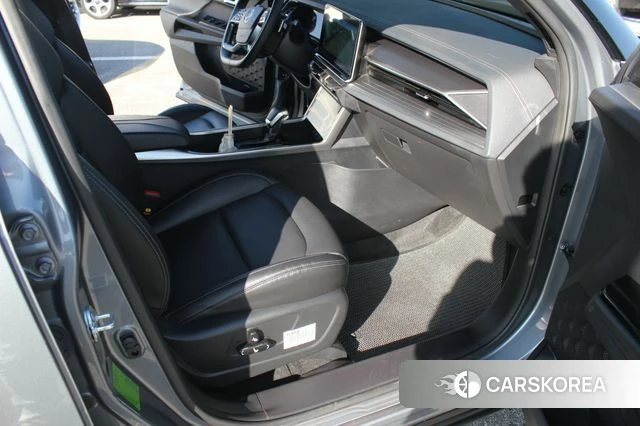 Ssangyong Torres 2024 Серый из Кореи, фото 3