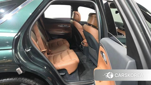 Genesis GV70 2021 Зеленый из Кореи, фото 3