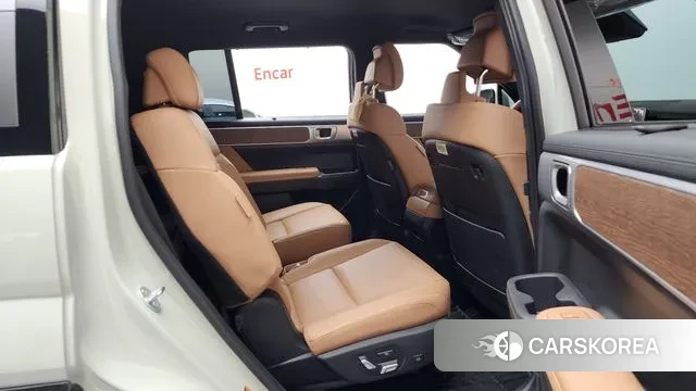 Hyundai Santa Fe (MX5) 2023 Жемчужный цвет из Кореи, фото 3