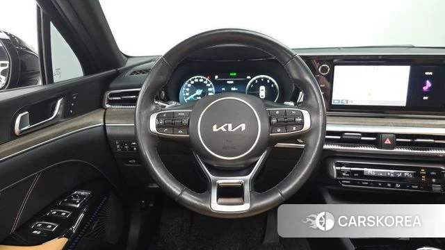 Kia K5 3rd generation 2022 Черный из Кореи, фото 3