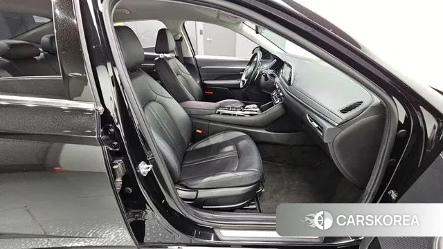 Hyundai Sonata (DN8) 2022 Черный из Кореи, фото 3