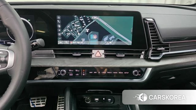 Kia Sportage 5th Generation Hybrid 2024 Черный из Кореи, фото 3
