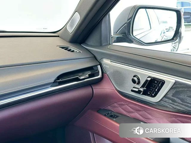 Cadillac CT6 2025 Черный из Китая, фото 3