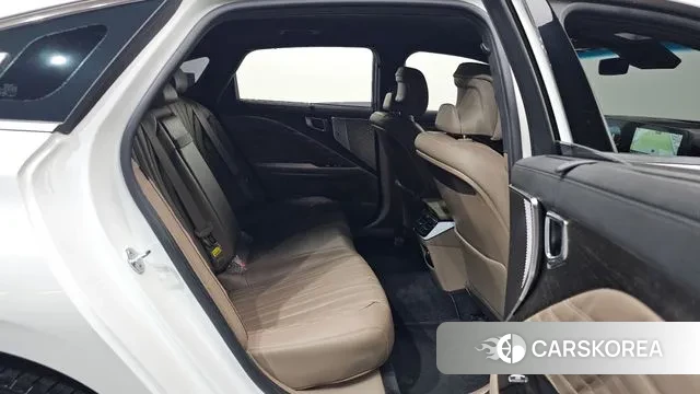 Kia K8 2022 Белый из Кореи, фото 3