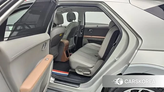 Hyundai Ionic 5 2021 Серебристо-серый из Кореи, фото 3