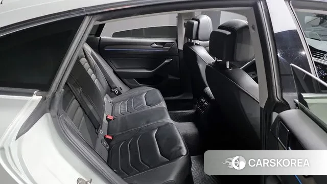 Volkswagen Arteon 2019 Белый из Кореи, фото 3