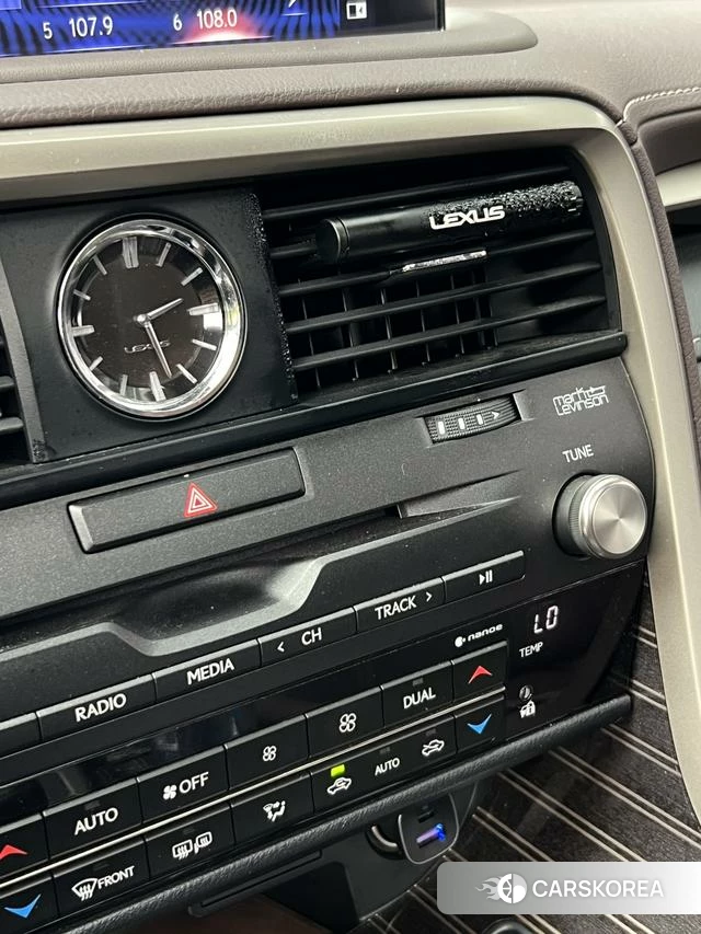 Lexus RX 2022 Серебристо-серый из Китая, фото 3