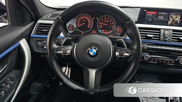 BMW 3 Series (F30) 2018 Белый из Кореи, фото 3