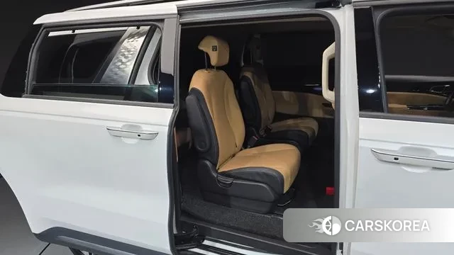 Kia Carnival 4th generation 2022 Белый из Кореи, фото 3