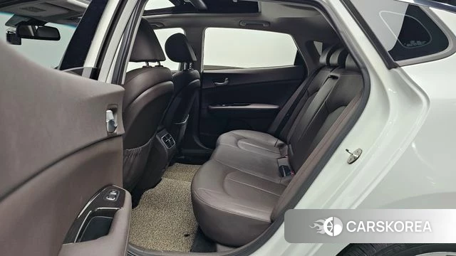 Kia The New K5 2nd generation 2018 Белый из Кореи, фото 3