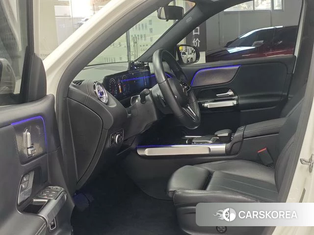 Mercedes-Benz GLB 2022 Белый из Китая, фото 3