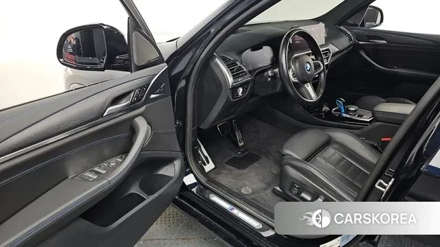 BMW iX3 2022 Черный из Кореи, фото 3