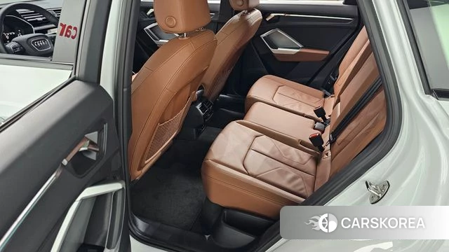 Audi Q3 (F3) 2025 Белый из Кореи, фото 3