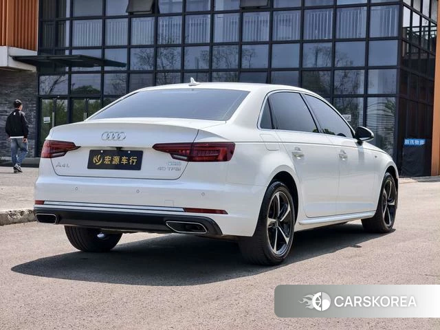 Audi A4L 2019 Белый из Китая, фото 3
