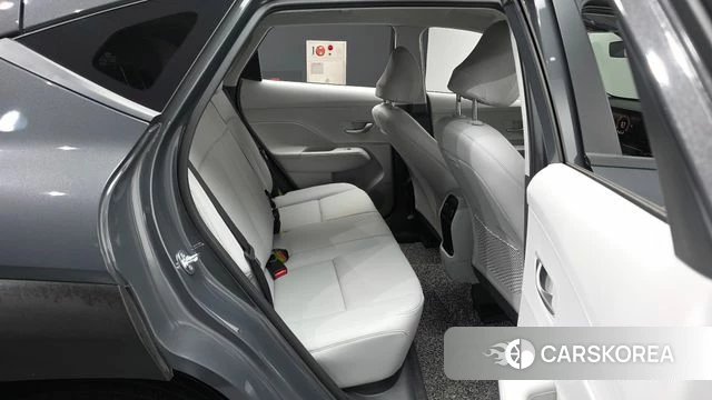 Hyundai Kona (SX2) 2024 Серый из Кореи, фото 3