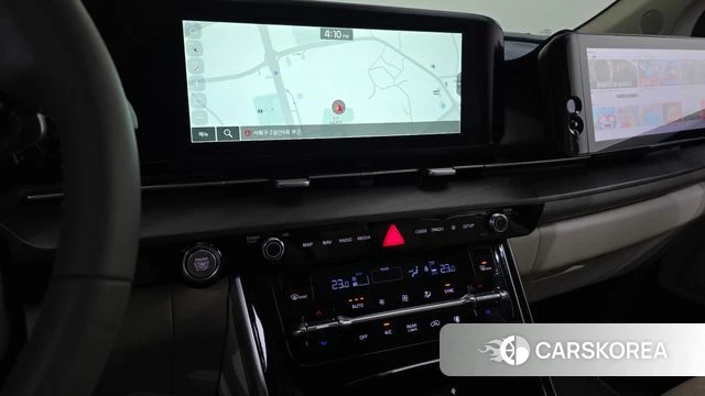 Kia Carnival 4th generation 2023 Белый из Кореи, фото 3
