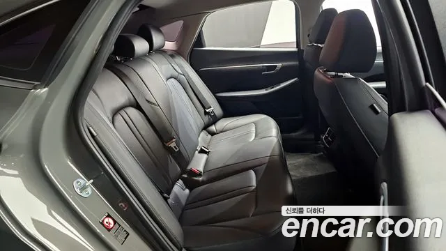 Hyundai Sonata (DN8) 2019 Серебристо-серый из Кореи, фото 3