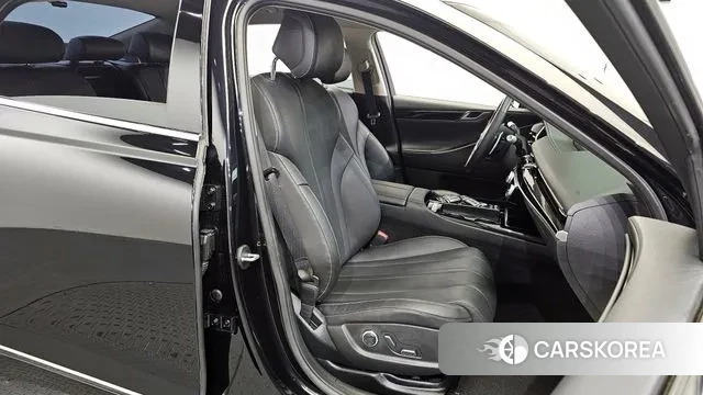 Genesis G80 (RG3) 2021 Черный из Кореи, фото 3