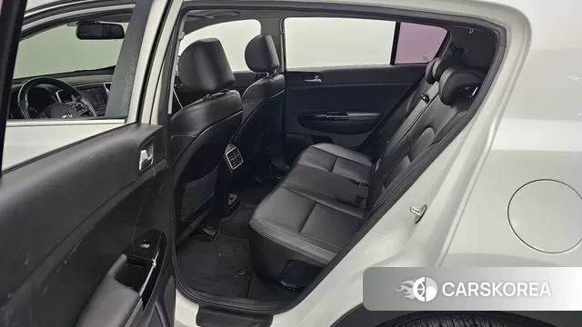 Kia Sportage 4th Generation 2018 Белый из Кореи, фото 3