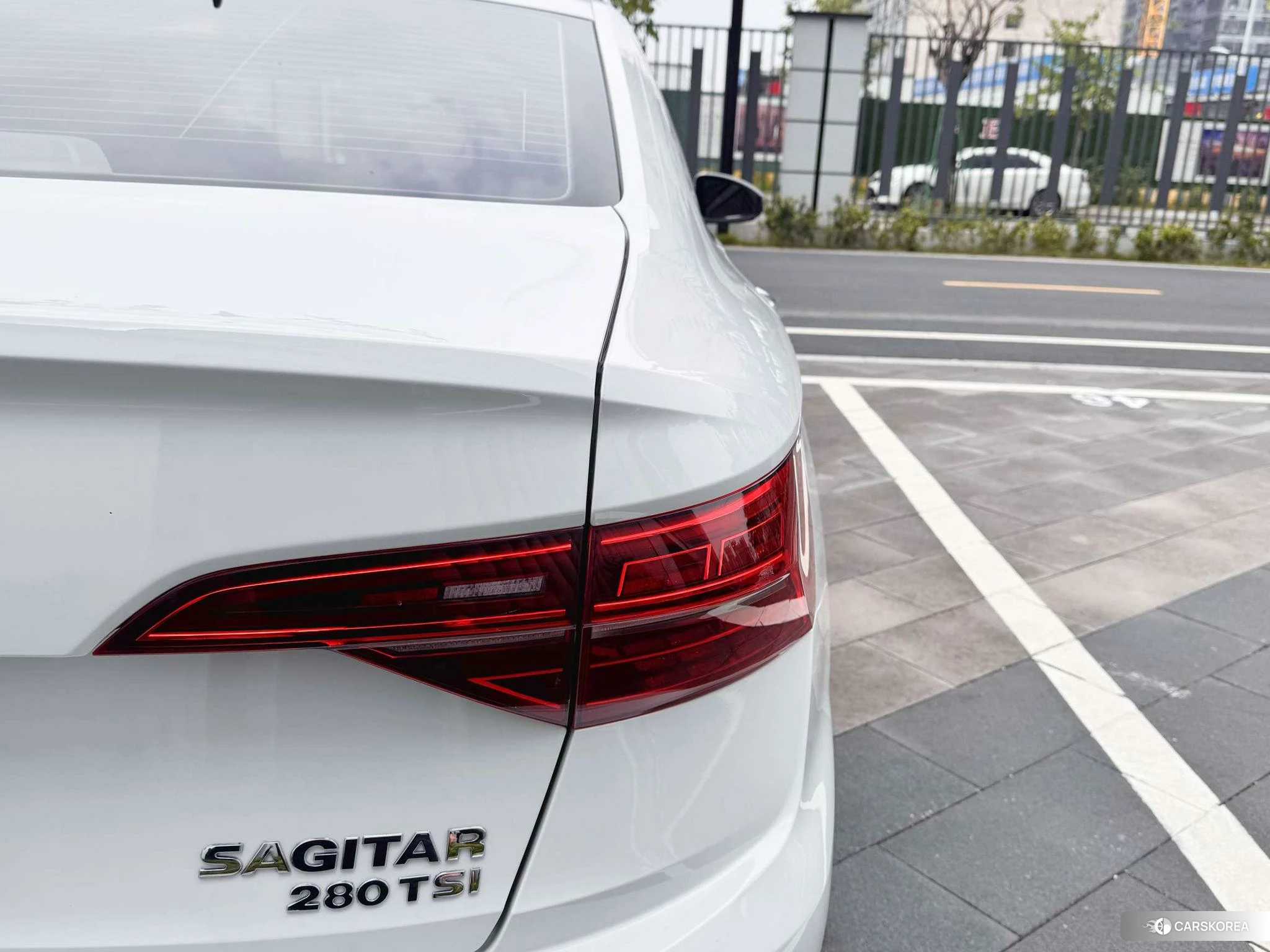 Volkswagen Sagitar 2022 Белый из Китая, фото 3
