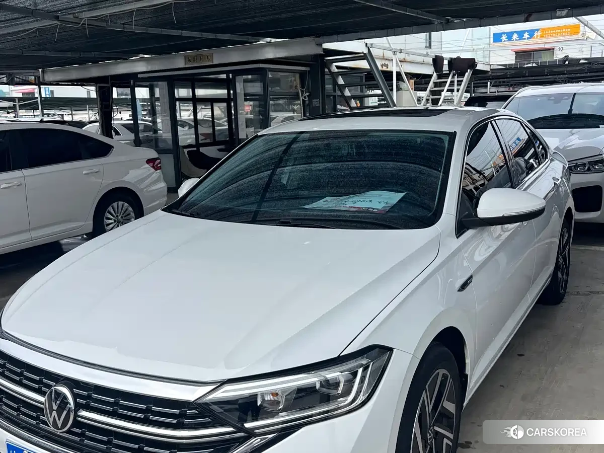 Volkswagen Sagitar 2023 Белый из Китая, фото 3