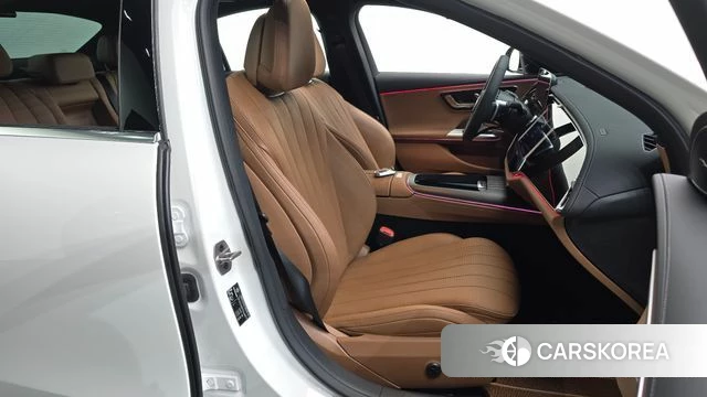 Mercedes-Benz E-Class W214 2026 Белый из Кореи, фото 3