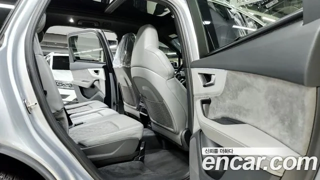 Audi Q7 (4M) 2020 Серебряный из Кореи, фото 3