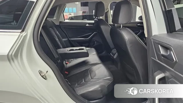 Volkswagen 7th Generation of Jetta 2021 Белый из Кореи, фото 3