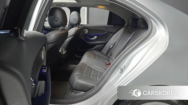 Mercedes-Benz C-Class W205 2019 Серебристо-серый из Кореи, фото 3