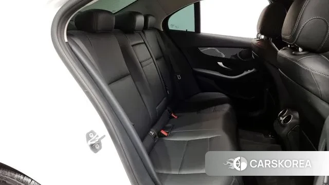 Mercedes-Benz C-Class W205 2019 Белый из Кореи, фото 3