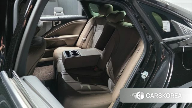 Kia K8 2023 Черный из Кореи, фото 3