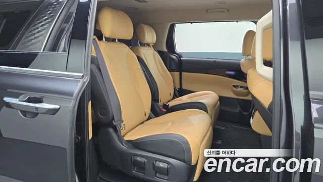 Kia Carnival 4th generation 2023 Серый из Кореи, фото 3