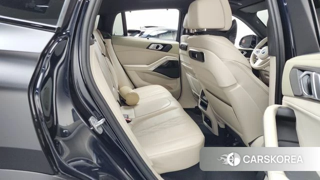 BMW X6 (G06) 2023 Черный из Кореи, фото 3