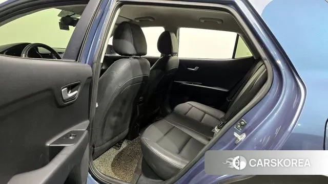 Kia Stonic 2018 Синий из Кореи, фото 3