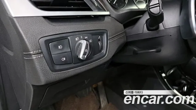 BMW X1 (F48) 2021 Белый из Кореи, фото 3