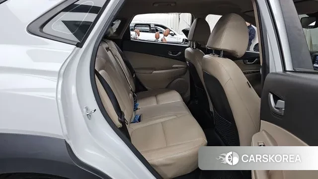 Hyundai Kona 2018 Белый из Кореи, фото 3