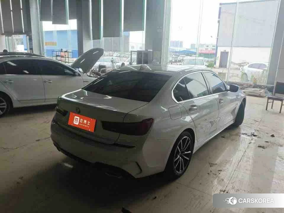 BMW 3 series 2021 Белый из Китая, фото 3