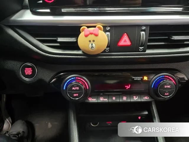 Kia The New K3 2nd generation 2022 Белый из Кореи, фото 3