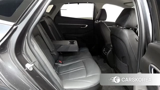 Hyundai Sonata D Edge Hybrid (DN8) 2024 Серый из Кореи, фото 3