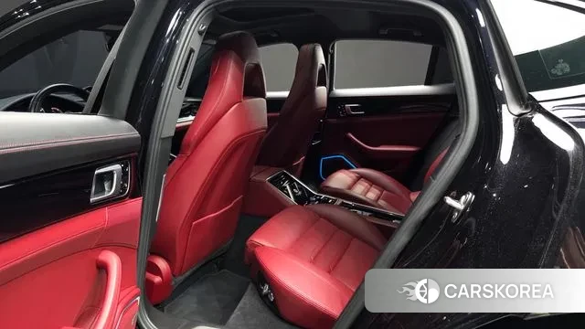 Porsche Panamera (971) 2018 Черный из Кореи, фото 3