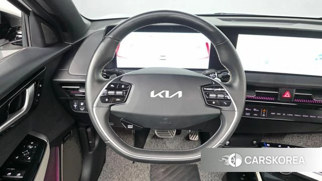 Kia EV6 2022 Белый из Кореи, фото 3