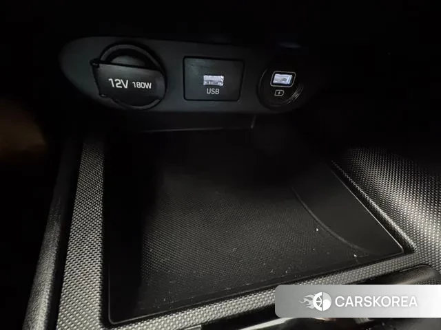 Hyundai Avante (CN7) 2021 Белый из Кореи, фото 3