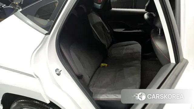 Hyundai Kona (SX2) 2024 Белый из Кореи, фото 3