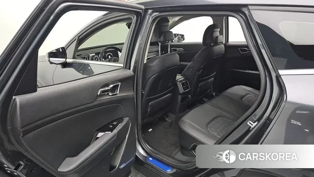 Kia Sportage 5th Generation Hybrid 2023 Серый из Кореи, фото 3